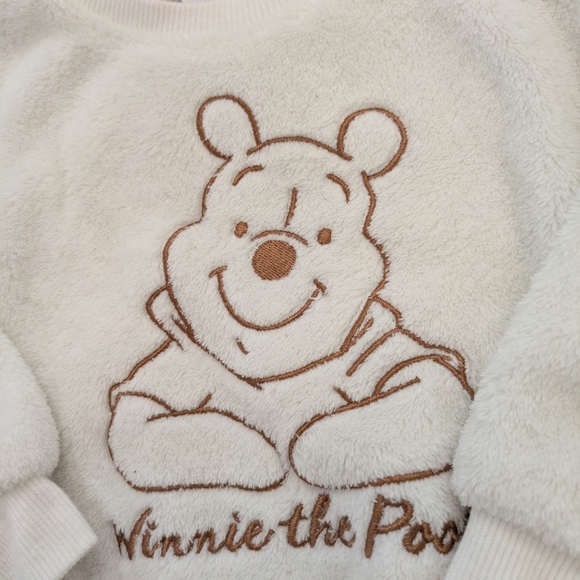 Soft White Embroidered Winnie The Pooh Sweater - Picture 2 of 5